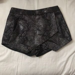 Express Shimmery Skort
